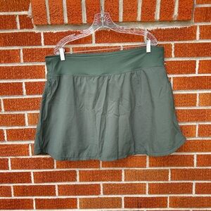 Old Navy Green Athletic Skort